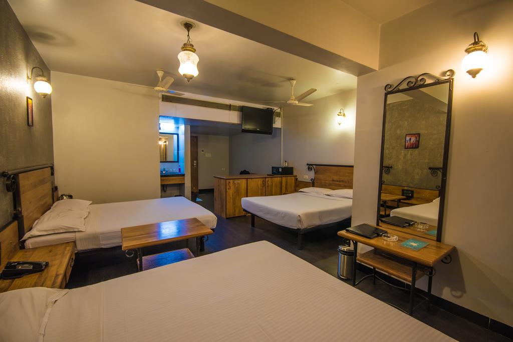 Infiniti Hotel And Spa Indore Dış mekan fotoğraf